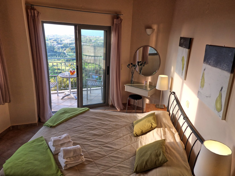 Master bedroom in Villa Pernari